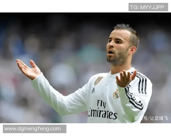 足球球星女儿双胞胎身份曝光 父爱如山引发网友热议