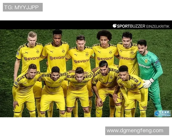 老詹与足球巨星们的深厚友谊与合作关系探索分析 老詹与足球巨星们的深厚友谊与合作关系探索分析